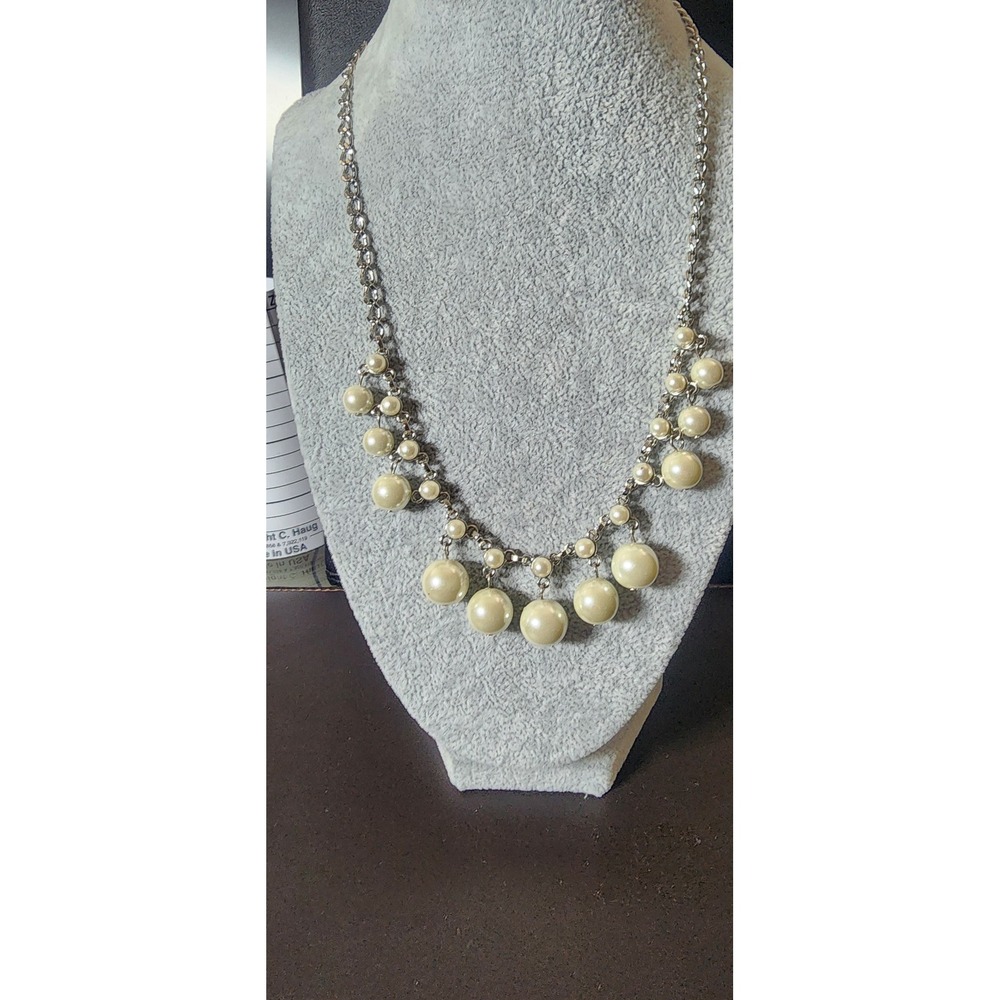 Cream Faux Pearl Cluster Statement Necklace Silver Tone Bib Adjustable Chain